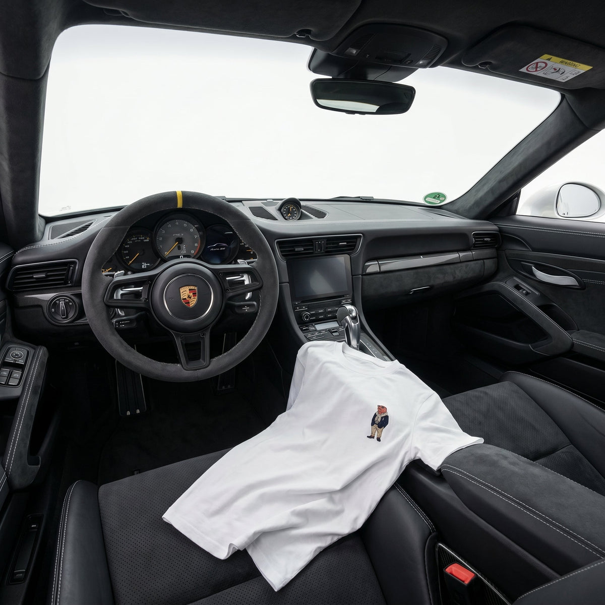 Geiler Lachs Weißes T-Shirt im Porsche