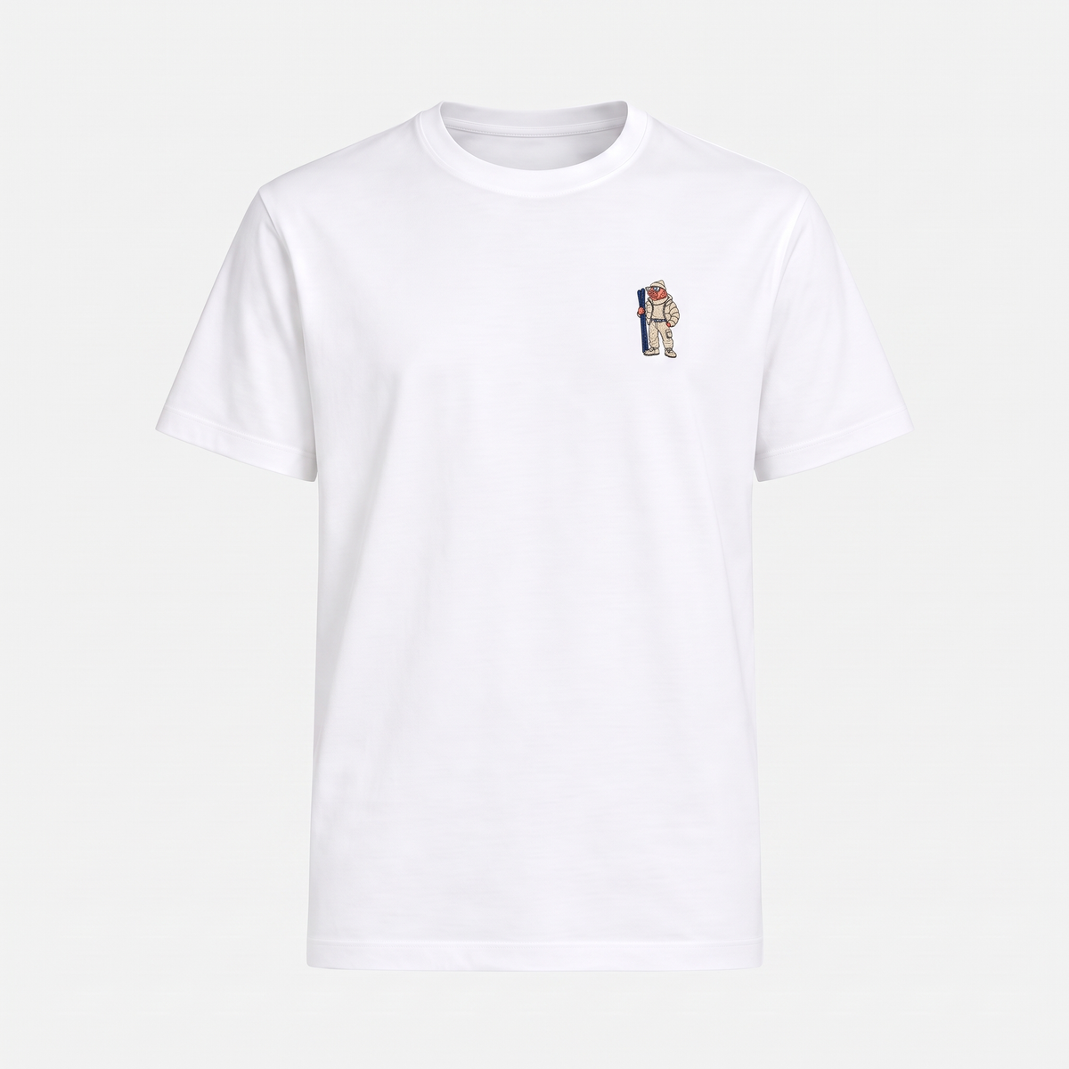 Kitzbühel Lachs T-Shirt Weiß – Front mit Bruststickerei